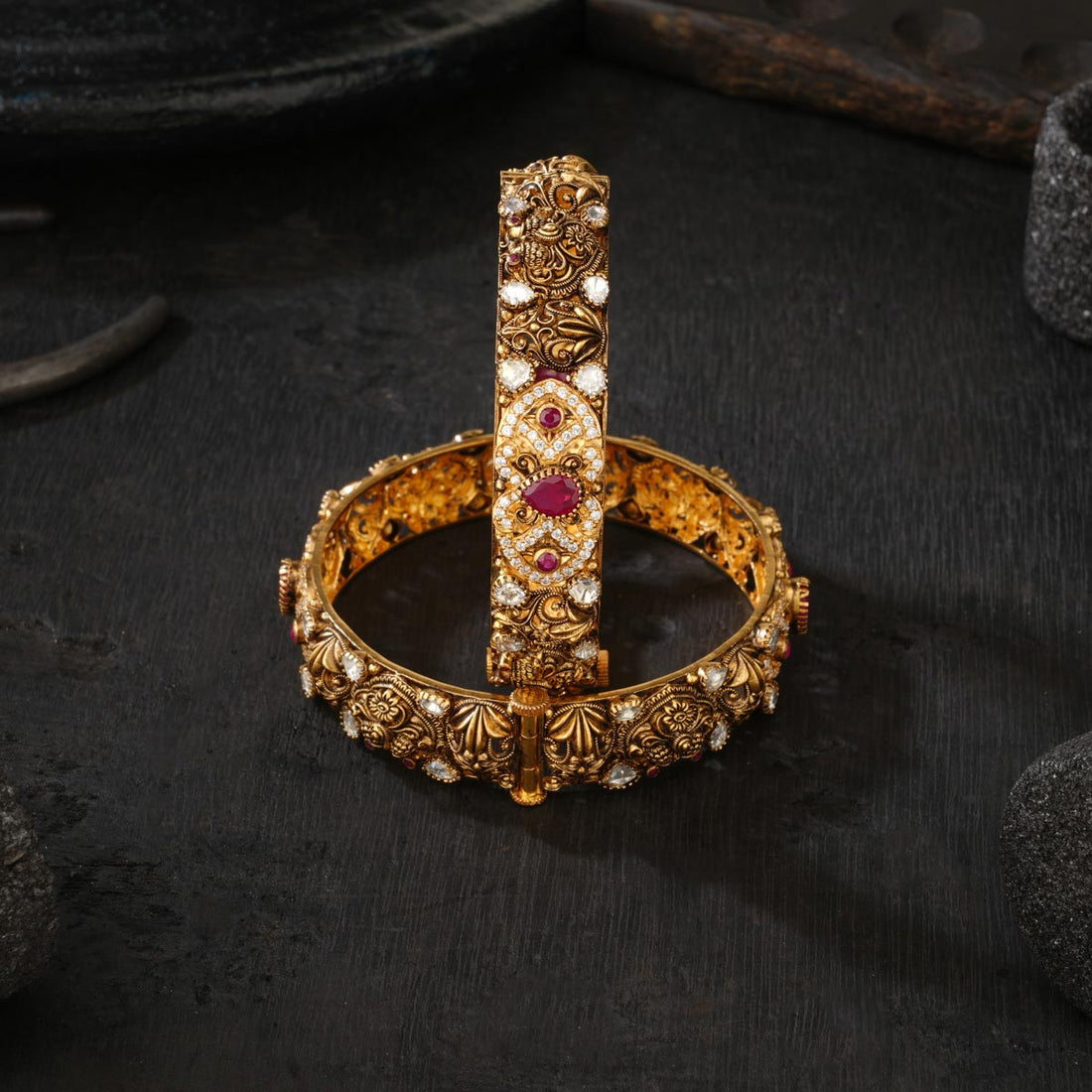 Yashwini Antique Bangles