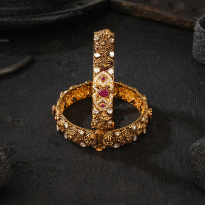 Yashwini Antique Bangles