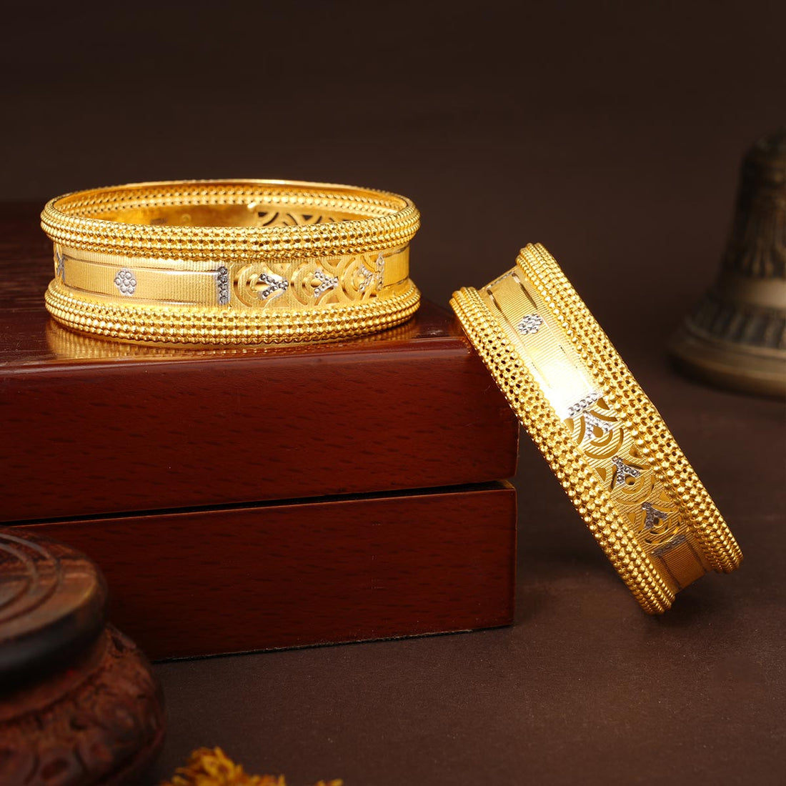 Grand Gold Bangles