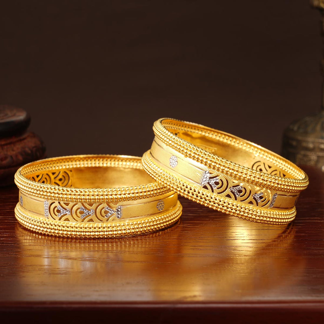 Grand Gold Bangles