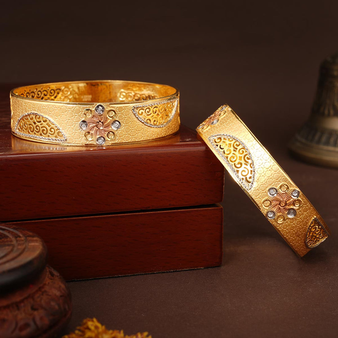 Sujitha Gold Bangles