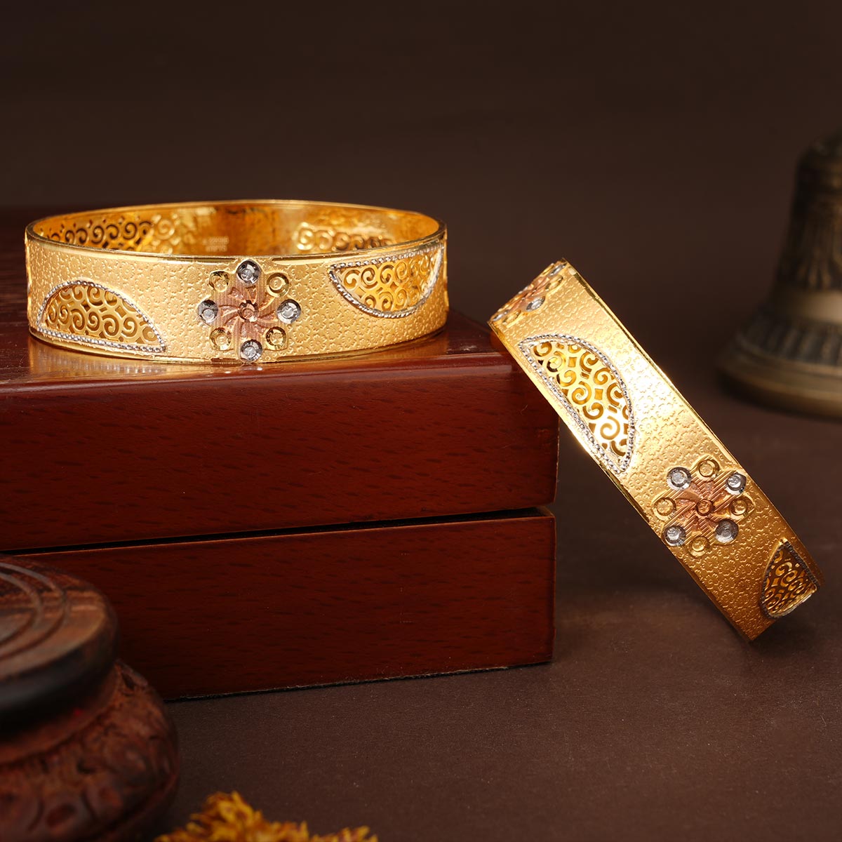 Sujitha Gold Bangles