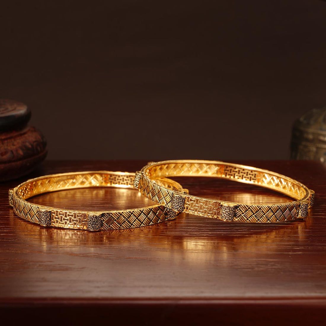 Malvika Gold Bangles