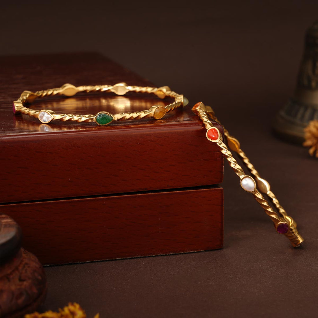 Tanmayi Gold Bangles