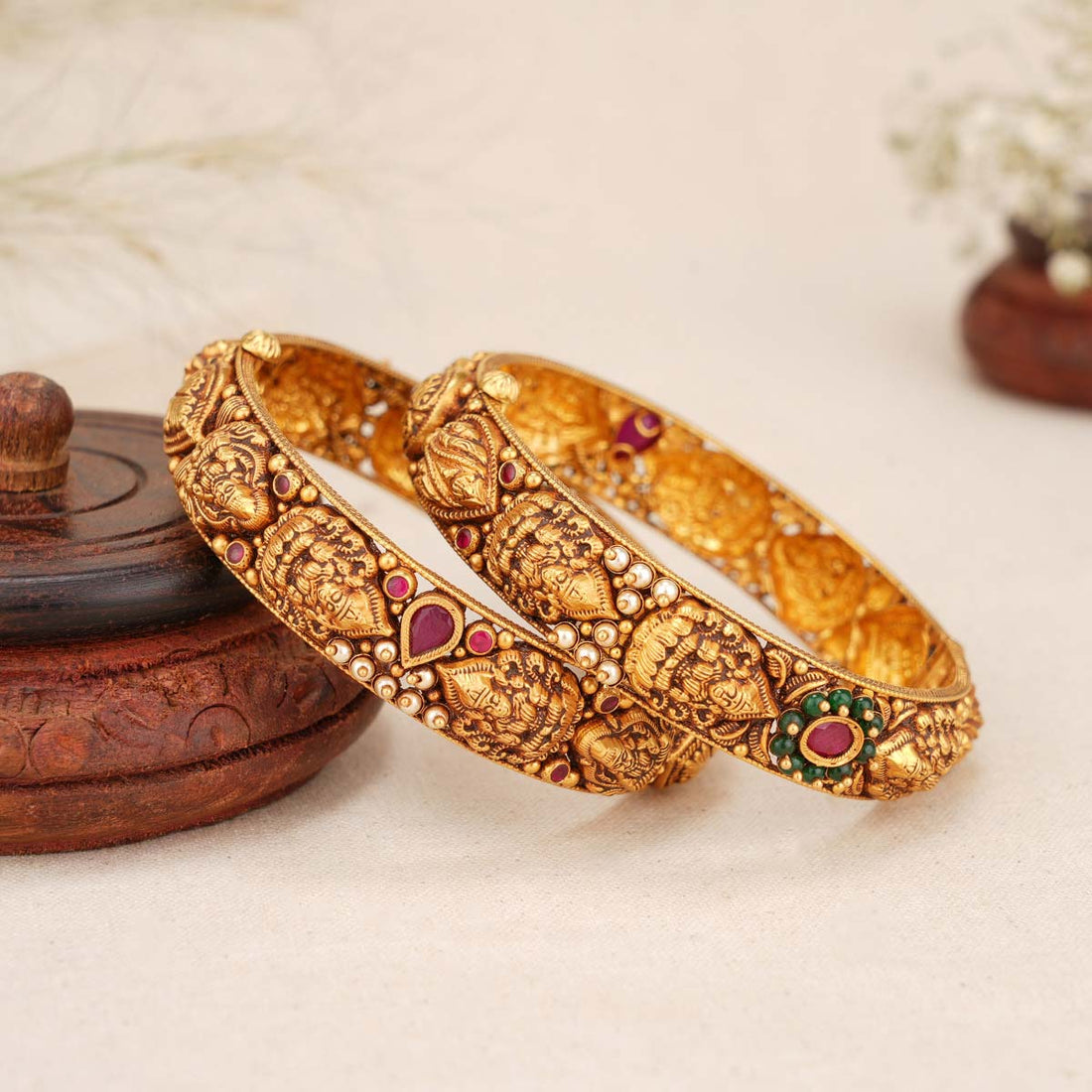 Shivin Antique Bangles