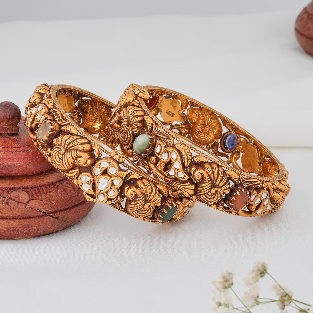 Grandeur Antique Nagas Bangles