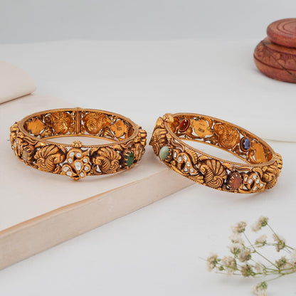 Grandeur Antique Nagas Bangles
