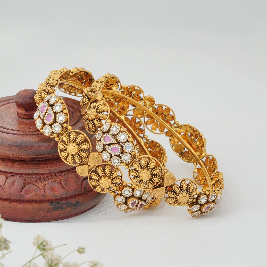 Shairka Kundan Bangles