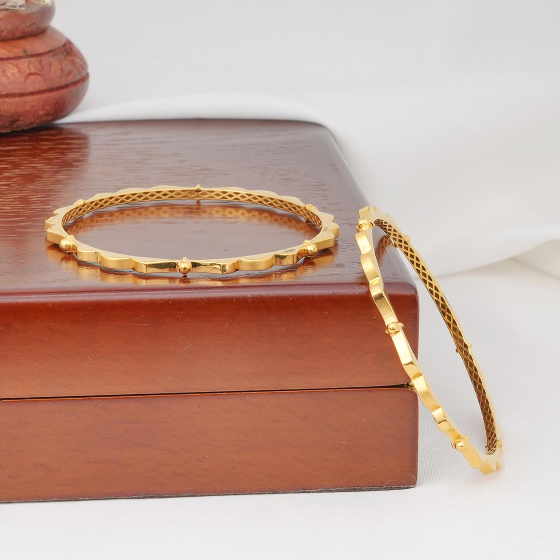 Saranya Gold Bangles