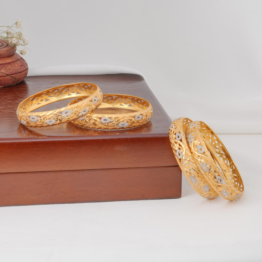 Srimathi Gold Bangles