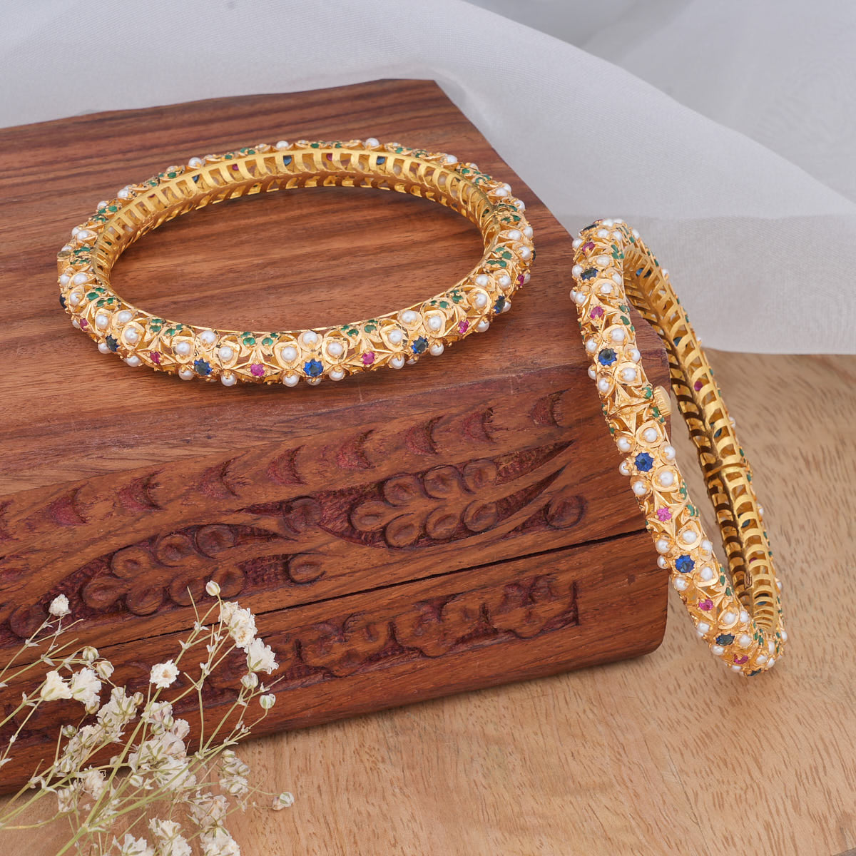Ahanikha Antique Pair Bangles