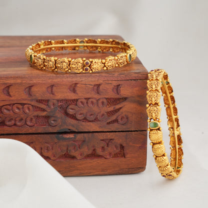 Classy Nagas Pair Bangles