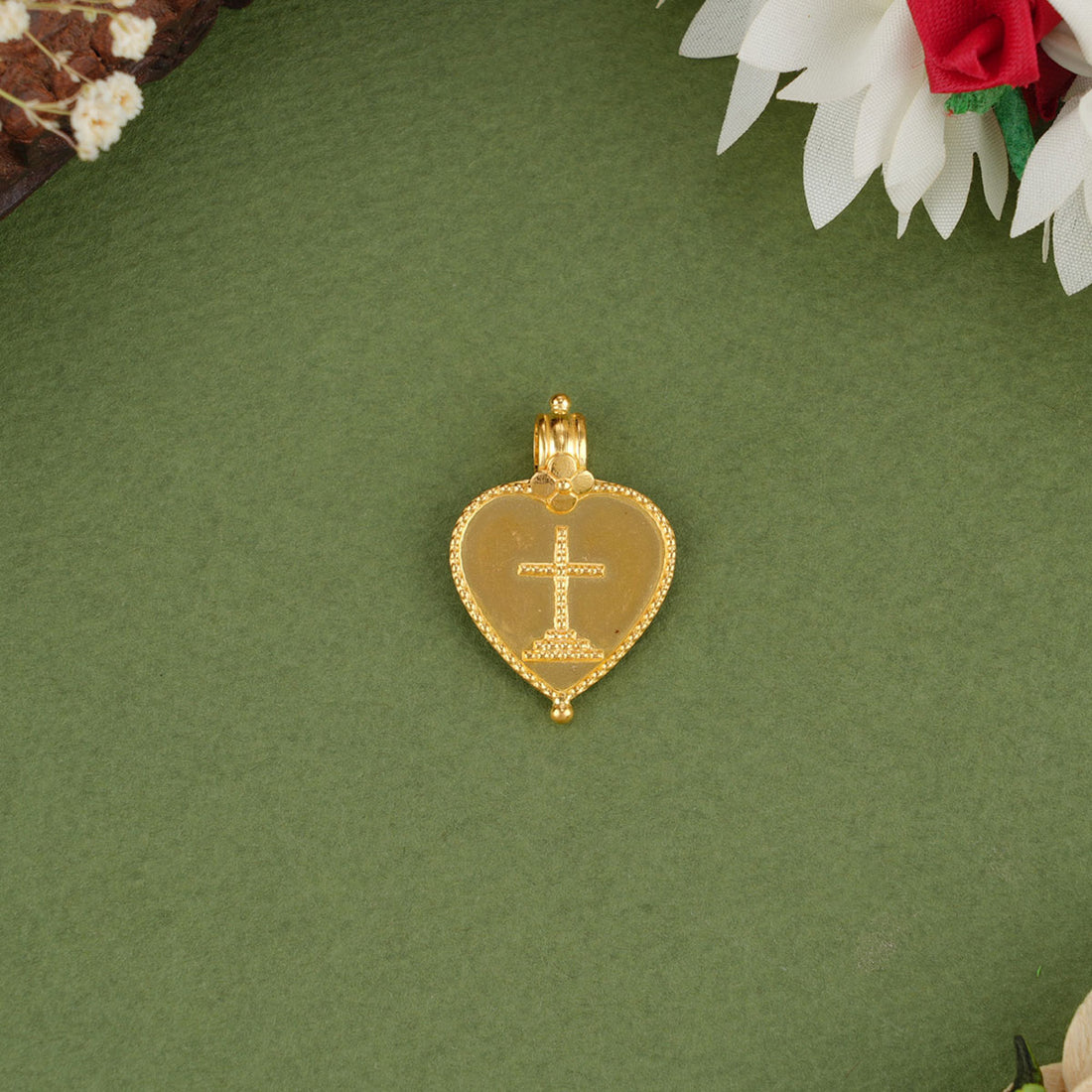 Christian Holy Cross Thaali