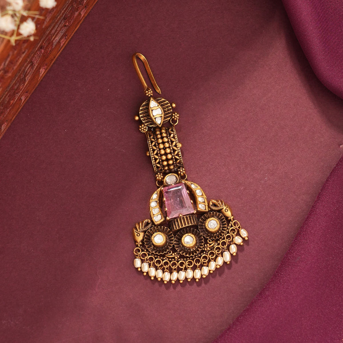 Heritage Royale Antique Maangtikka