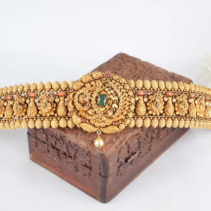 Divanshi Antique Oddiyanam