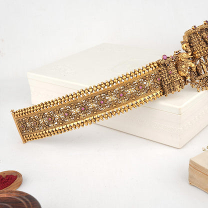 Facinate Nagas Bridal Oddiyanam