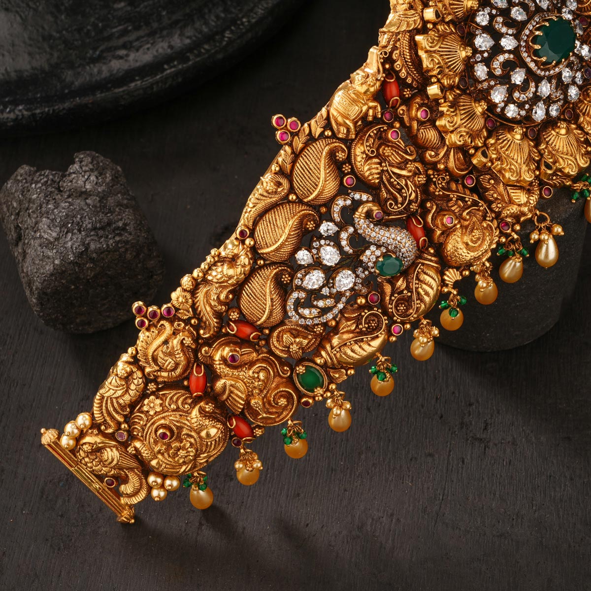 Facinate Antique Oddiyanam