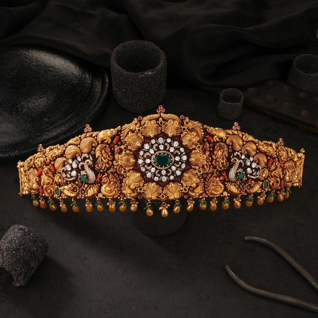Facinate Antique Oddiyanam