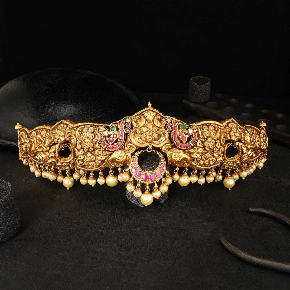 Mesmerizing Bridal Oddiyanam
