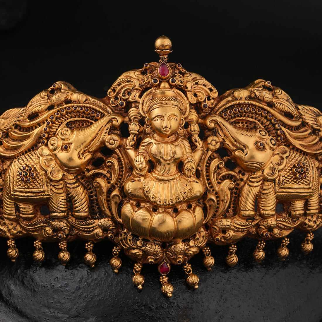 Dhakshana Bridal Oddiyanam