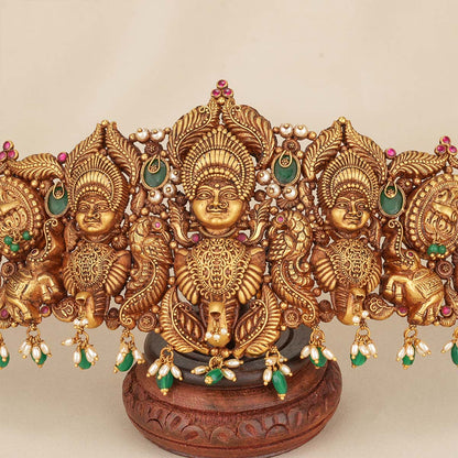 Grand Look Antique Bridal Oddiyanam