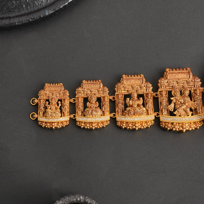 Attractive Antique Oddiyanam