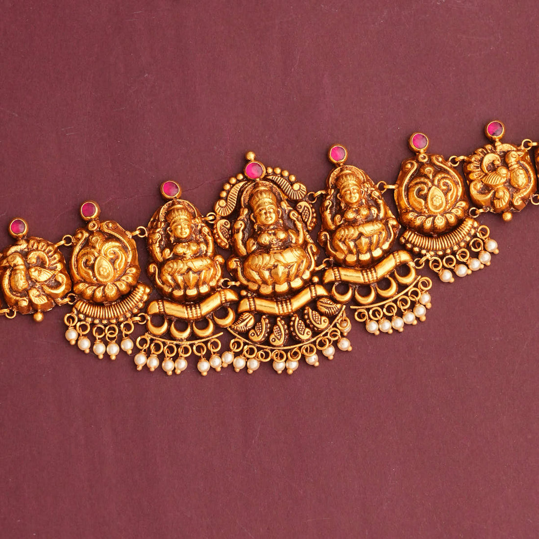 Divine Antique Oddiyanam