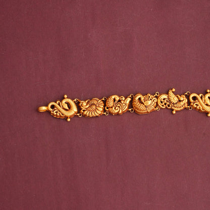Lakshmi Antique Oddiyanam
