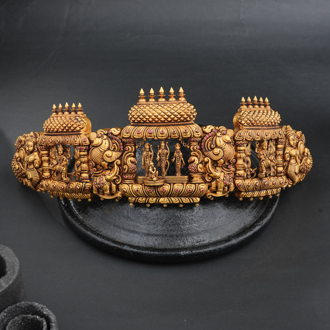 Sita Ram Antique Oddiyanam