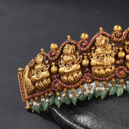 Divine Lakshmi Antique Oddiyanam
