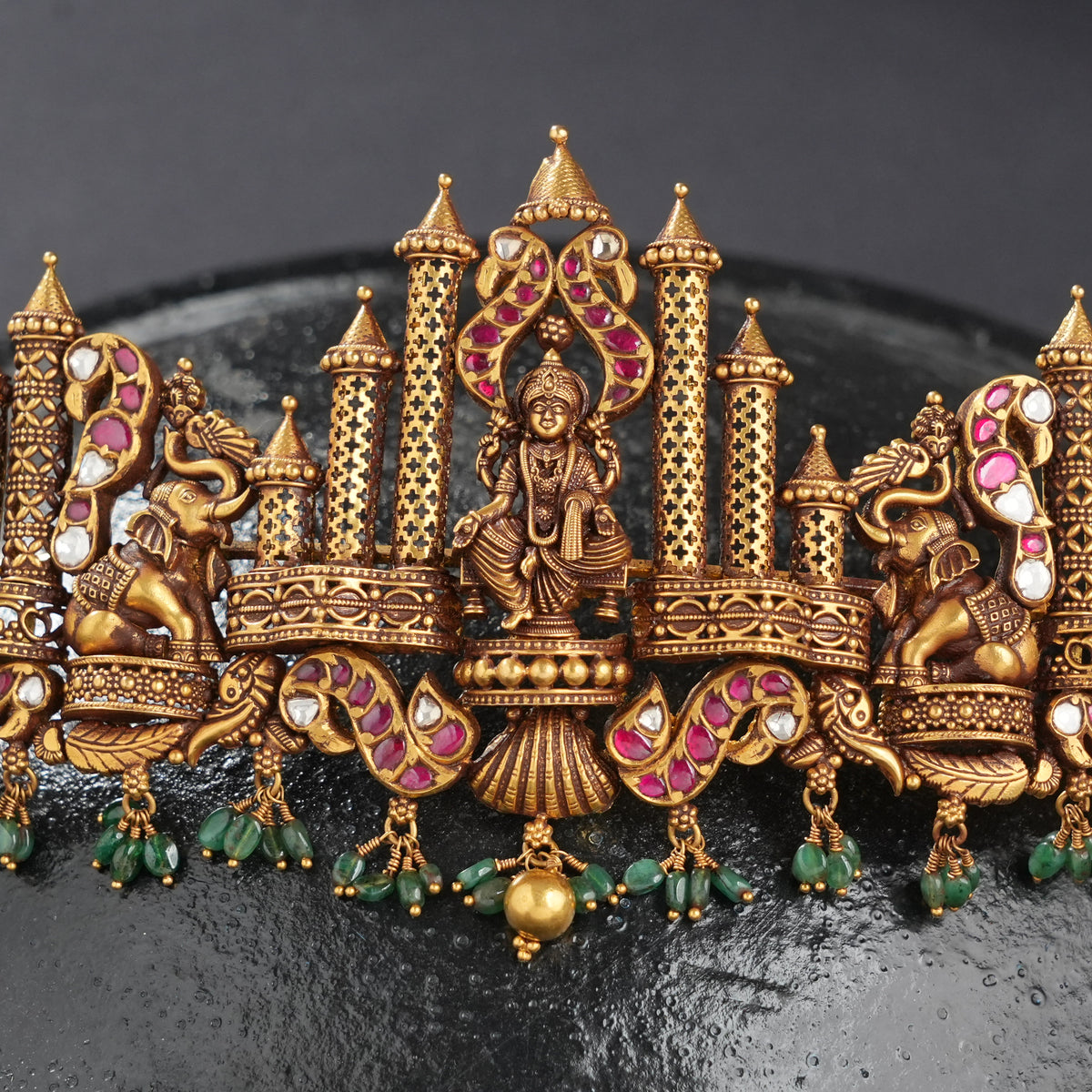 Charm Auspicious Antique Oddiyanam