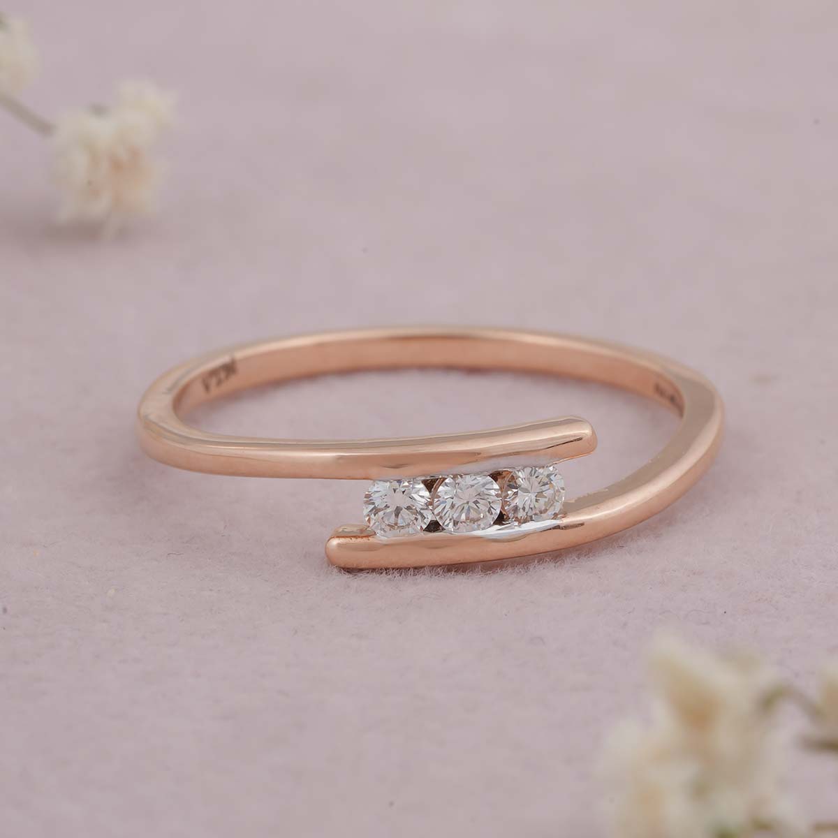 Elegant Diamond Ring