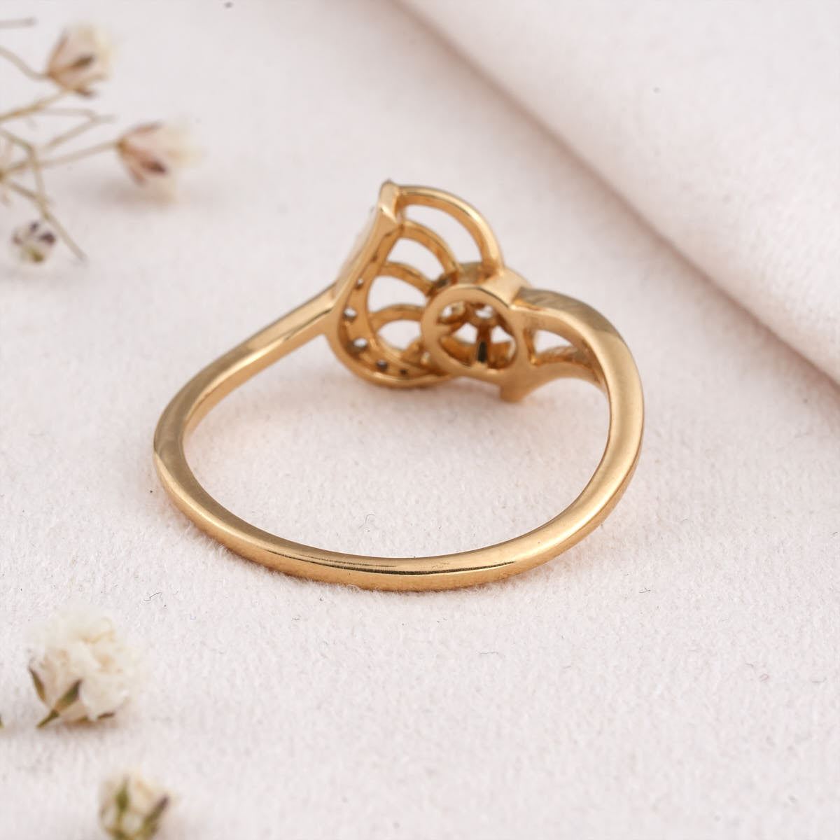 Chic &amp; Glow Diamond Ring