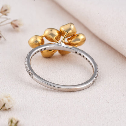 Gleaming Diamond Ring