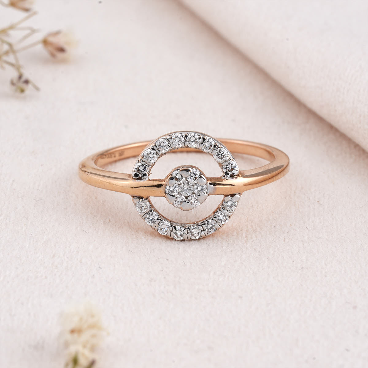 Elegance Diamond Ring