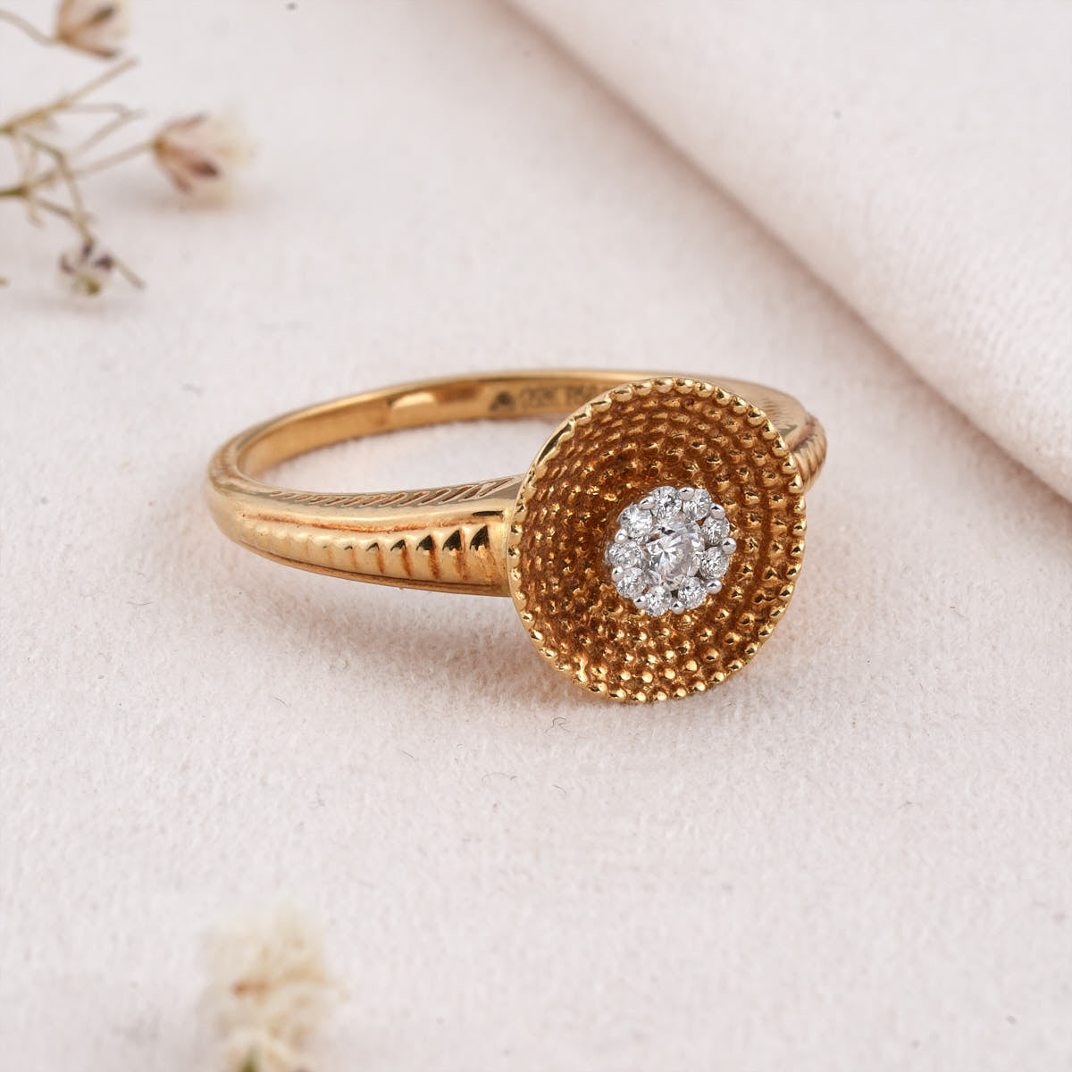 Grand Look Diamond Ring