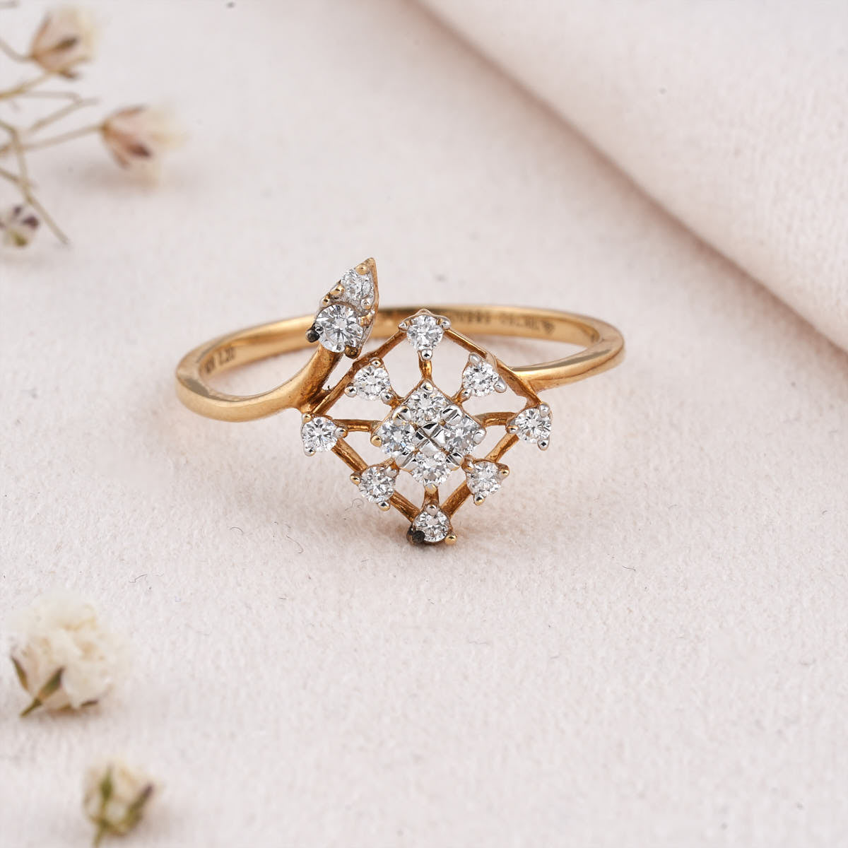Gleaming Diamond Ring