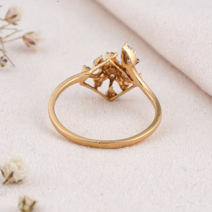 Gleaming Diamond Ring