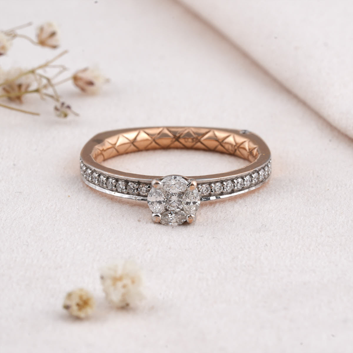Spark Diamond Ring
