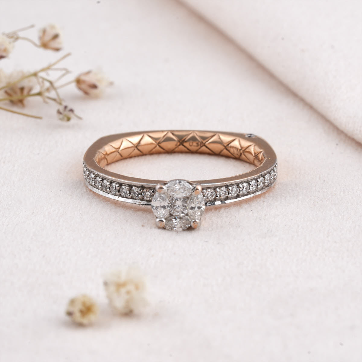 Spark Diamond Ring