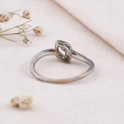 Gleaming Diamond Ring