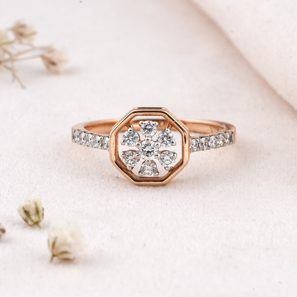 Zaara Diamond Ring