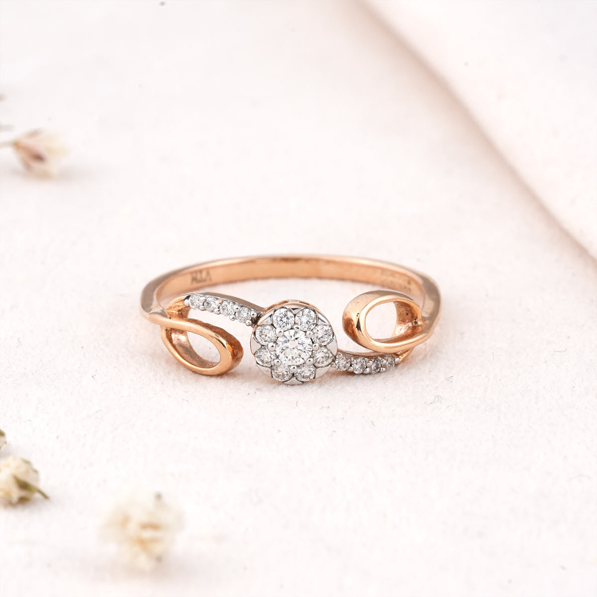 Amaze Diamond Ring
