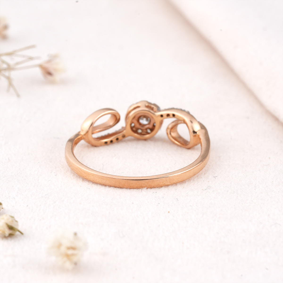 Amaze Diamond Ring