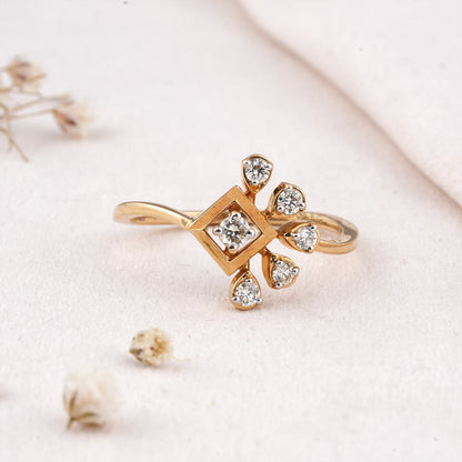 Aesthetic Diamond Ring