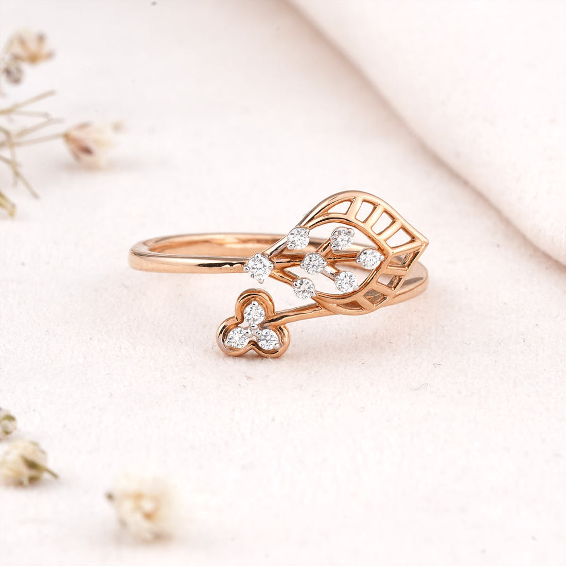 Dazzling Diamond Ring