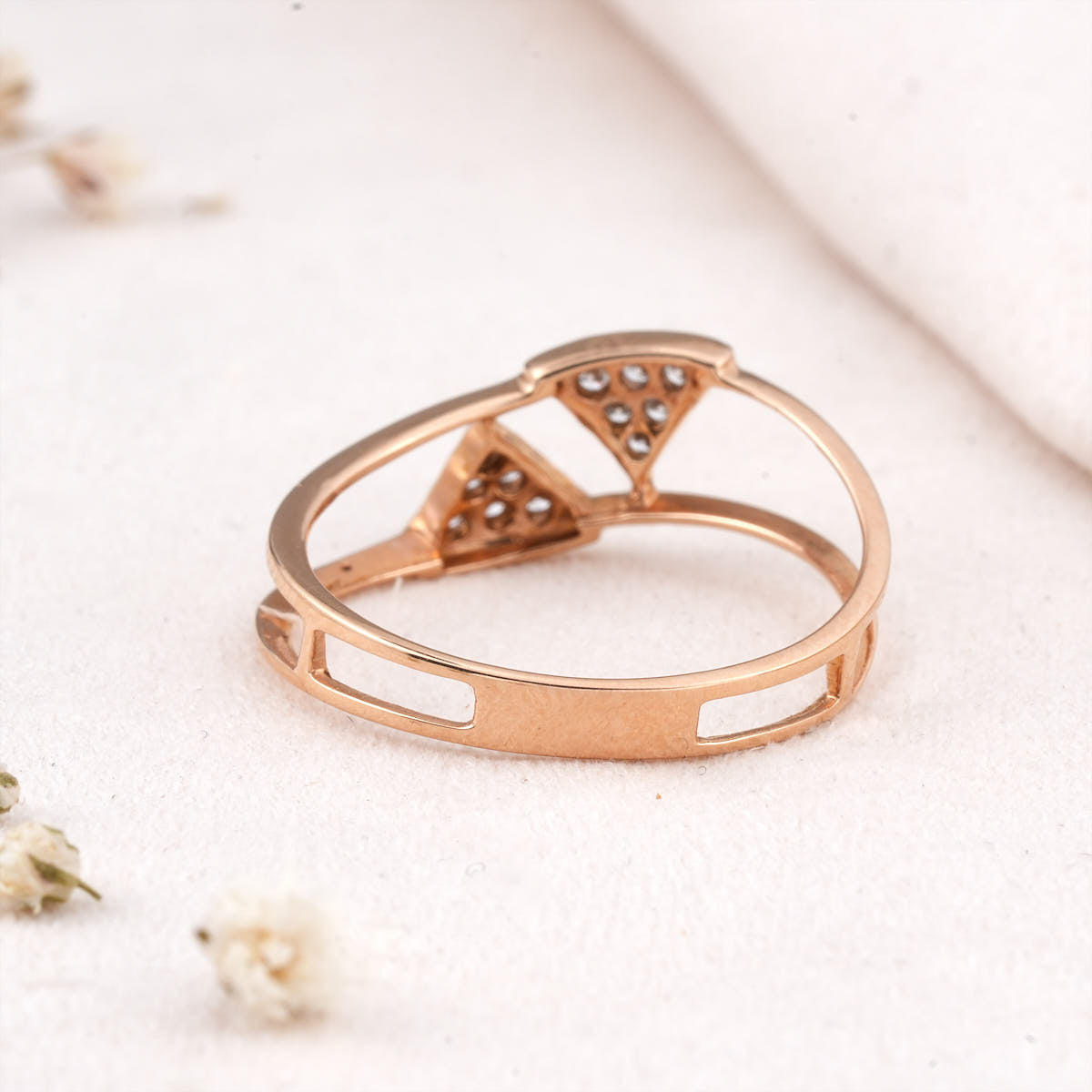 Elegance Diamond Ring