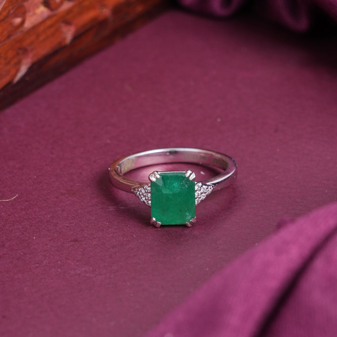 Catchy Diamond Ring
