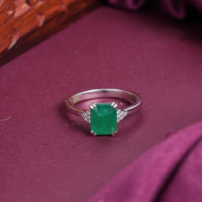 Catchy Diamond Ring