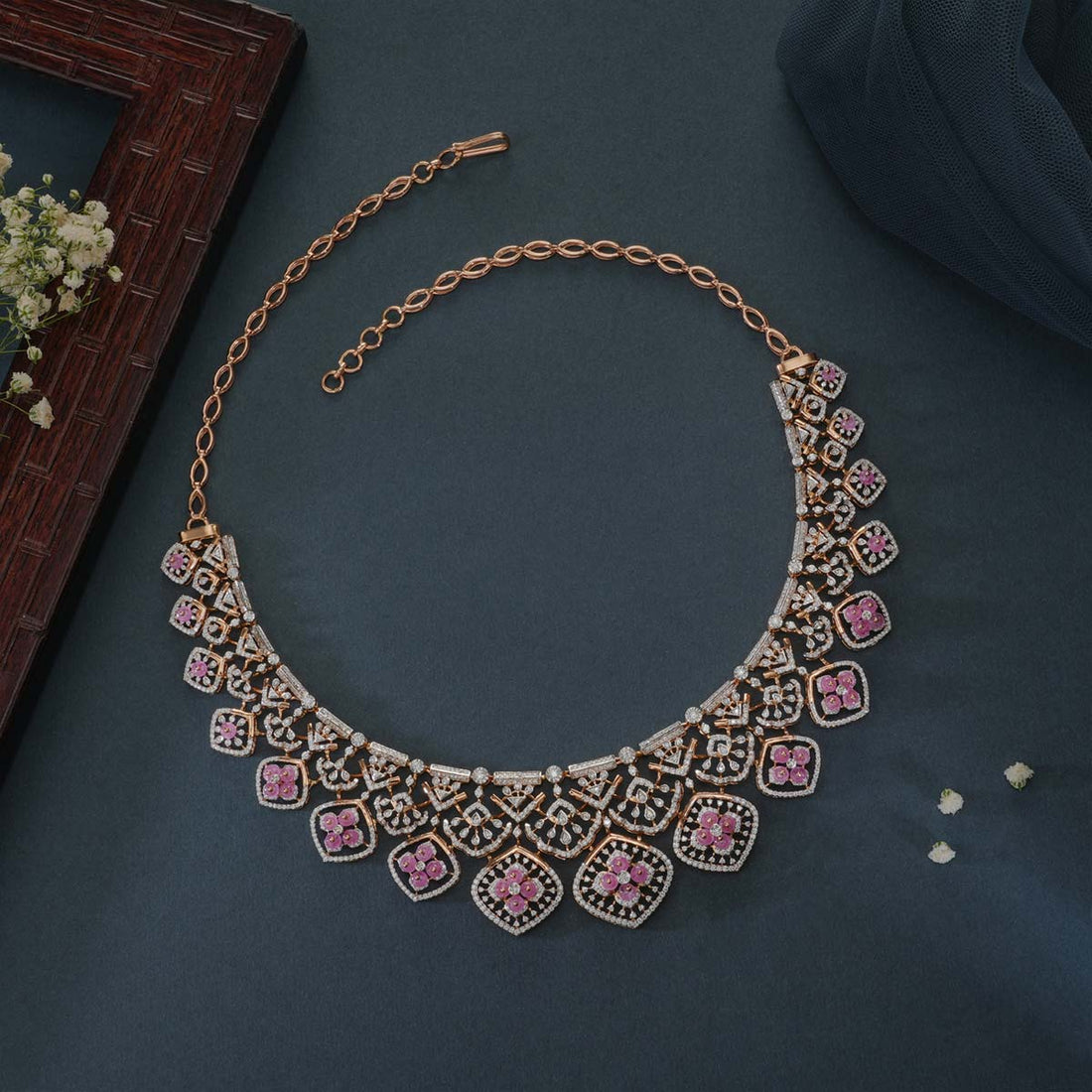 Wondrous Diamond Short Necklace